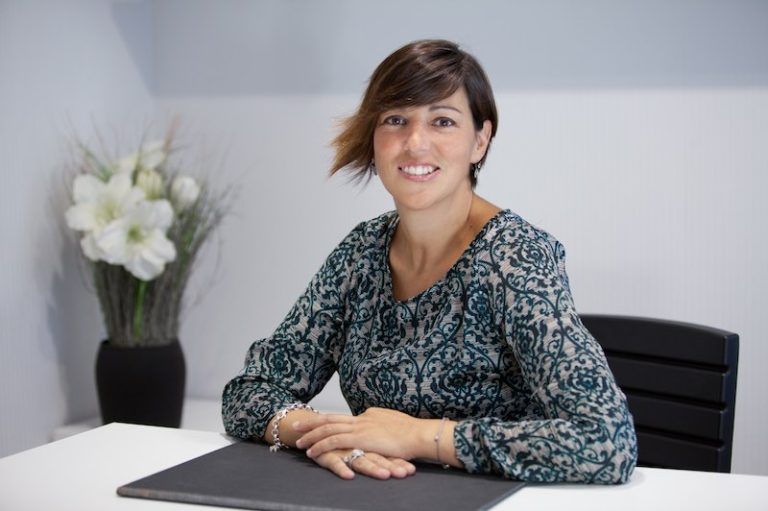 Dra. Atze Mena psicologia y sexologia