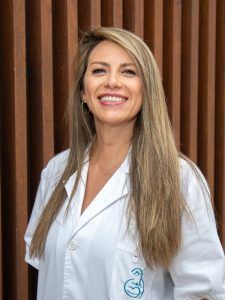 Dra. Fernánda Paz